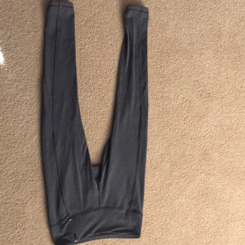 grey leggings
